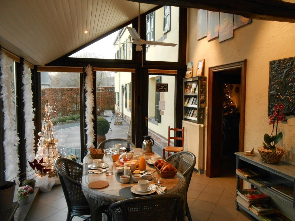Hotel Le Bien-Aller Des Perets Saint-Hubert Exterior foto